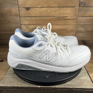 New Balance 928 V3 Womens Size 11.5B Walking Shoes Lace Up Sneakers White